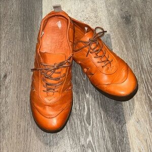 Spring Step Women Casual Leather Lace-Up Shoes Sandles in Cognac Orange Sz 39